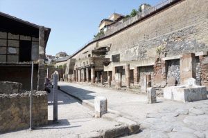 Pompeii And Herculaneum; Photos And Some Tips For Visiting The Ruins ...