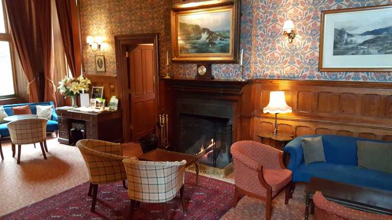Glenfinnan House Lounge