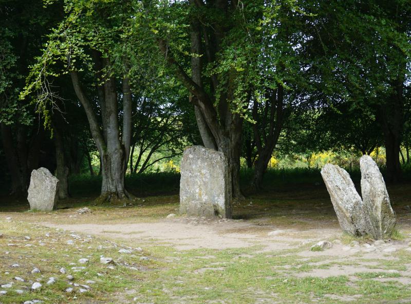Clava Cairn Standing Stones